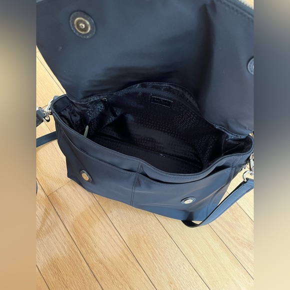 Black Kate spades medium purse - Picture 2 of 3